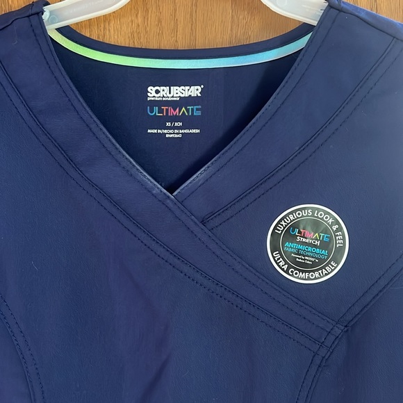 Brand new scrub star extra small x 2 tops - Picture 2 of 4
